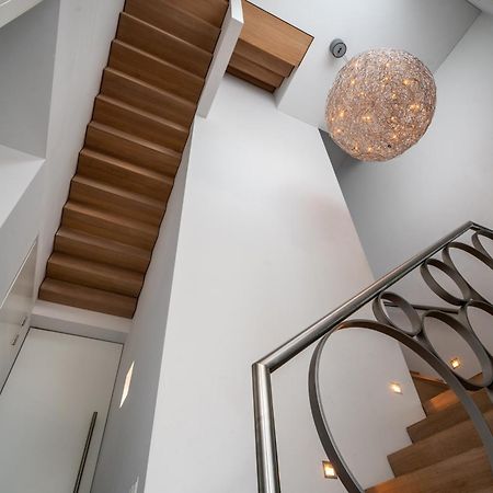 Bed & Wellness Boxtel, Luxe Kamer Met Airco En Eigen Badkamer, Ligbad Экстерьер фото
